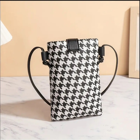 Handbags - Stylish Black and White Houndstooth Women's mini bag